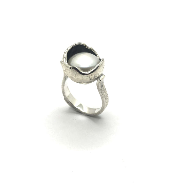 Bruno da Rocha Pearl Silver Ring MOD Jewellery