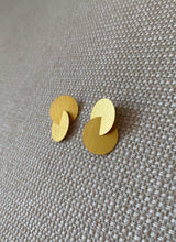 Zaremski Circles gold plated Earrings small MOD Jewellery