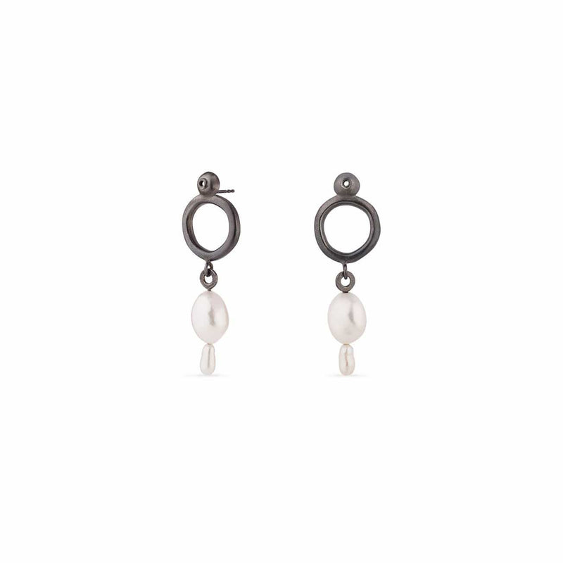 Inês Telles Azura Pearl Earrings MOD Jewellery - Oxidised sterling silver