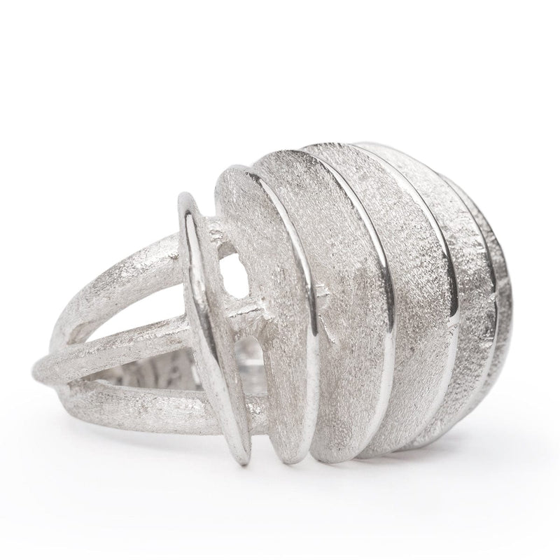 Kathia Bucho Containment ring MOD Jewellery