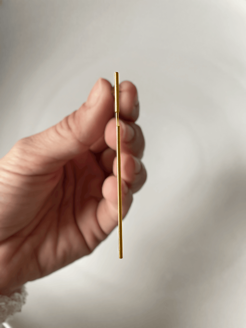 Yoko Takirai LINEA Gold Earrings MOD Jewellery